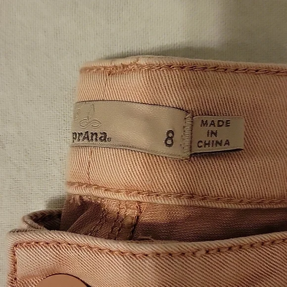 Prana size 8 light pink cropped pants - Picture 2 of 2